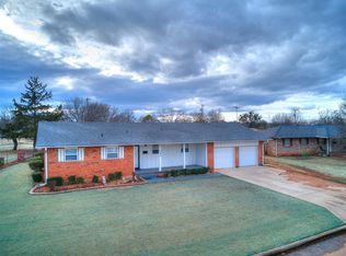 504 N 8th St, Tecumseh, OK 74873