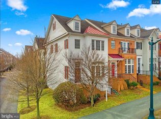 1204 Gaither Rd, Rockville, MD 20850