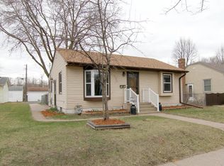 1313 Matilda St, Saint Paul, MN 55117