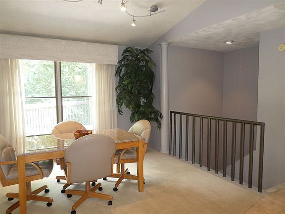 5th image of 2803 32nd Avenue Dr