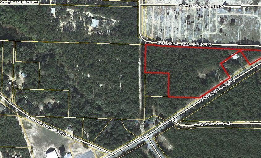 2nd image of 624 W Bay Loop Rd