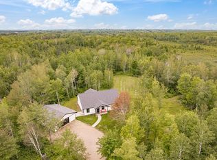 83 Beare Rd, Esko, MN 55733