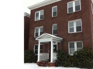 278 Park Ave APT 3, Portland, ME 04102