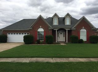 805 Bayou Vista Dr, Marion, AR 72364