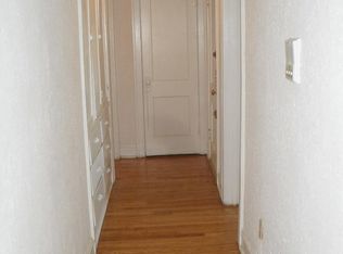6928 W Windsor Ave APT 3E, Berwyn, IL 60402