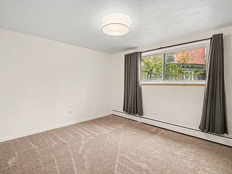 1336 N Logan St #203 — Photo 15