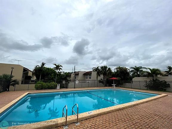 5th image of 10305 N Kendall Dr #10305