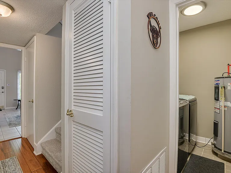 314 Laurens St SW #B — Photo 14