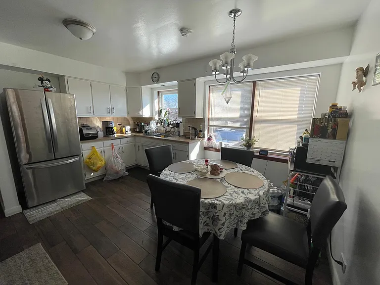 8333 Trumbull Ave #2 — Photo 33