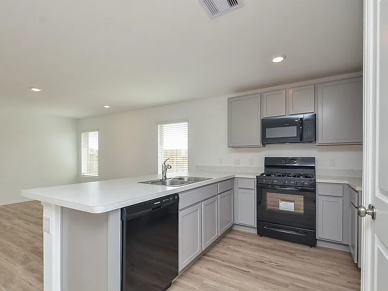 18119 Rockvine Dr — Photo 10