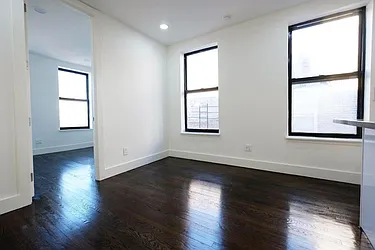 Rented by Ledvech Group