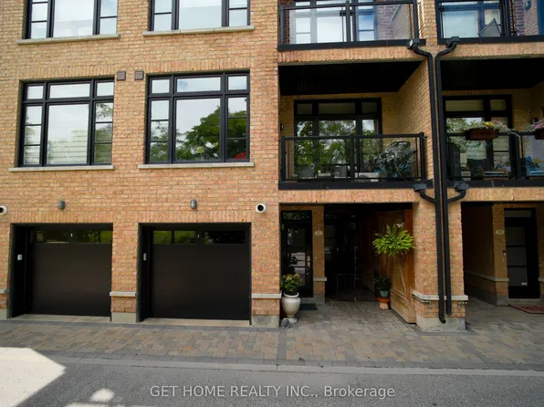 8169 Kipling Ave E #22, Vaughan, ON L4L 0G4