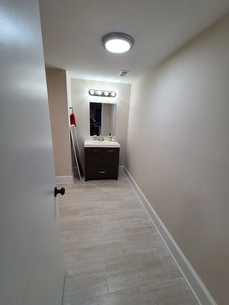 1 bed, 500 sqft, $1,500 — Photo 4