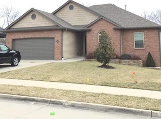 3206 Granite Creek Dr, Columbia, MO 65202