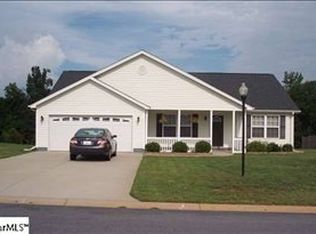 23 Long Pond Ct, Greer, SC 29651