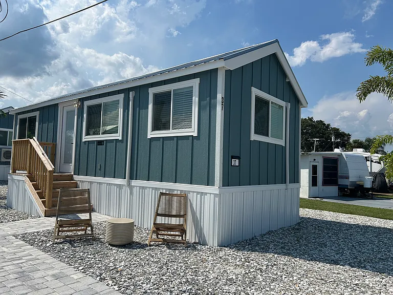 Intercoastal — Photo 8