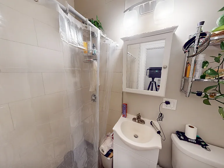 10 Sewall Ave #1 — Photo 6