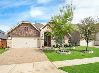 349 Prairie Ridge Ln, The Colony, TX 75056