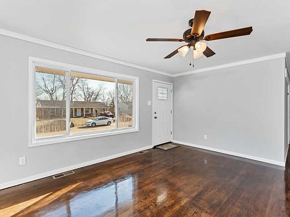 3rd image of 10631 Alliance Dr