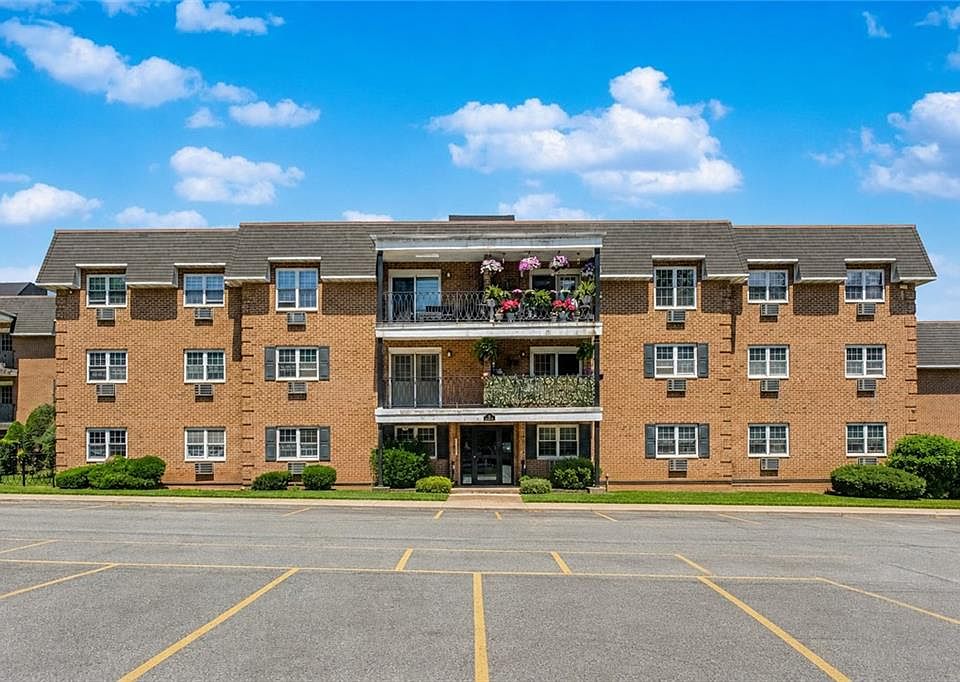 1st image of 412 Maryland Ave APT 2B