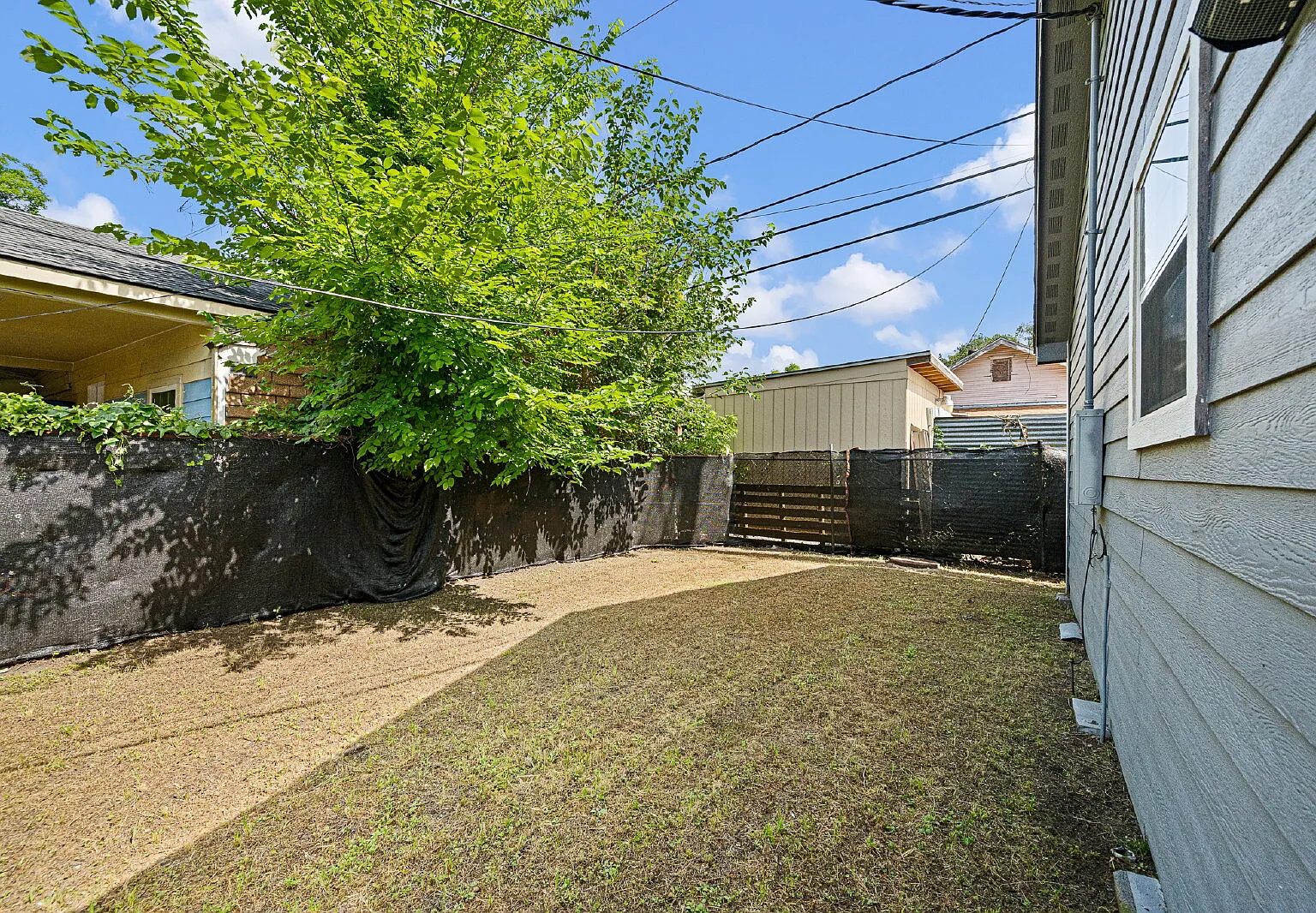 2 bed, 1.0 bath, 700 sqft, $1,350 — Photo 4