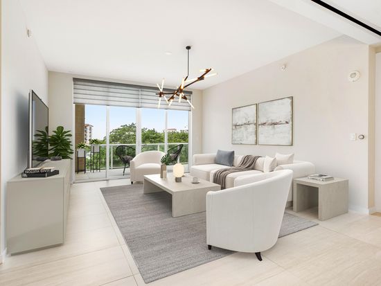 200 SE Mizner Boulevard #514, Boca Raton, FL 33432