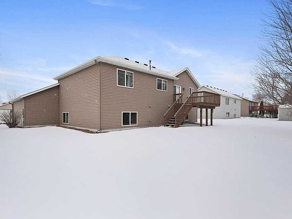 3rd image of 308 19th Ave N