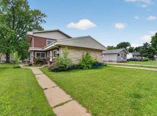 2837 Coolidge St, Madison, WI 53704