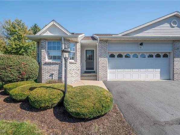 20 Harneds Lndg, Cortland, OH 44410
