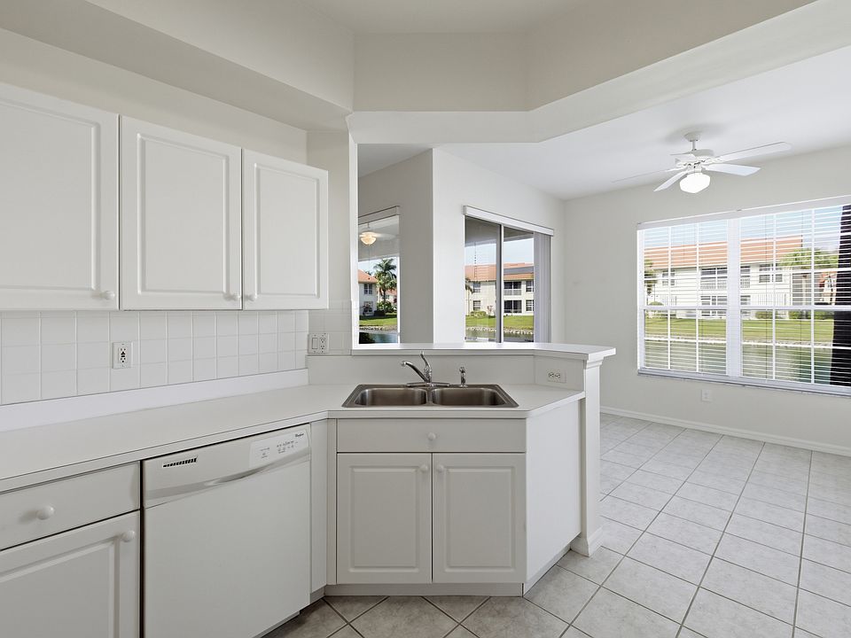 1st image of 15190 Royal Windsor Ln APT 1002