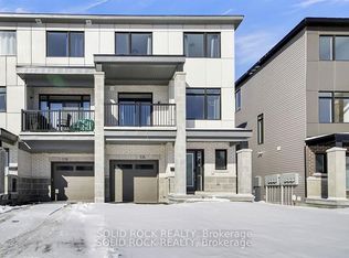 574 Tahoe Hts, Leitrim, ON K1T0X5