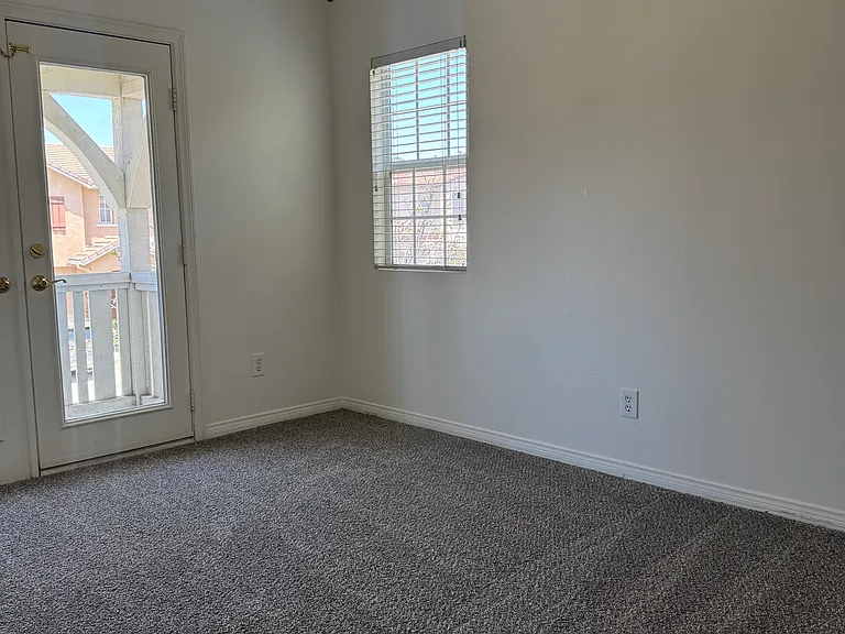 18 Copperstone Ln — Photo 39