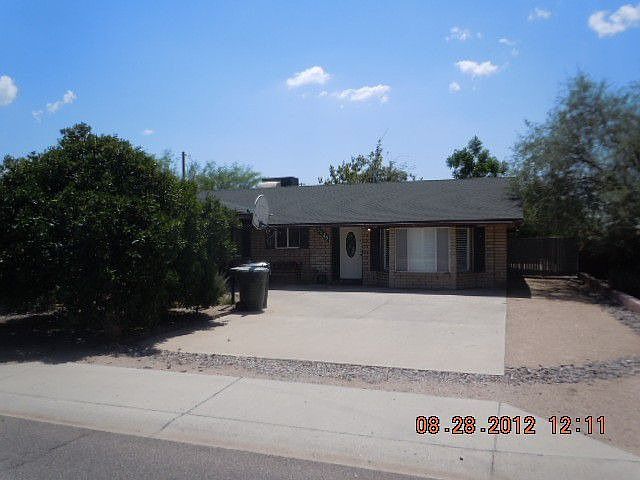1st image of 3243 E Sunnyside Ln