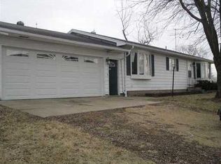 1266 Garfield Ave, Tipton, IA 52772
