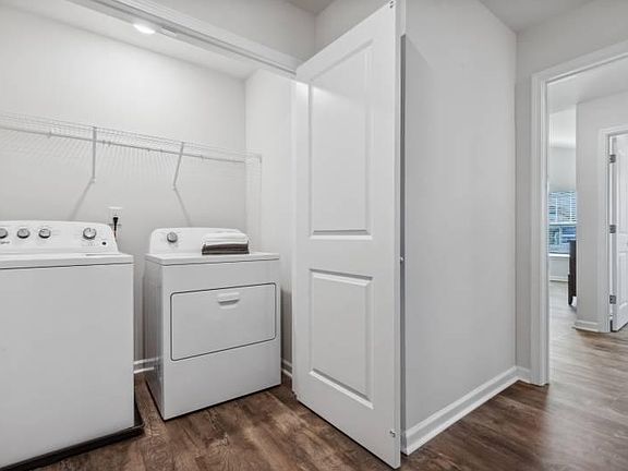 2nd image of 8452 Jane Dr