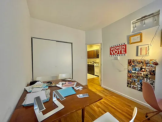 Rented by Oxford Property Group | media 10