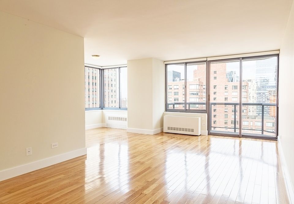 1st image of 235 W 48th St APT 39J