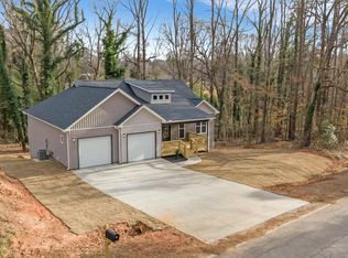 3388 E Croft Cir, Spartanburg, SC 29302