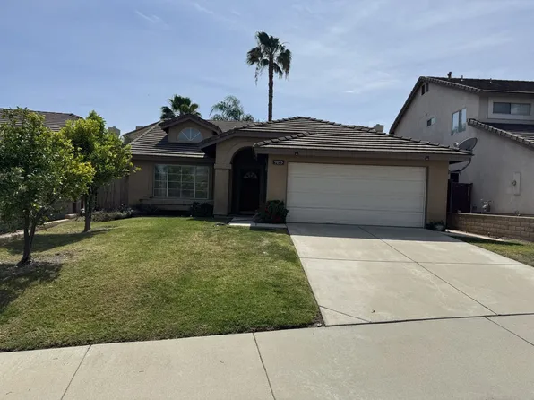 9195 Desert Acacia Ln, Corona, CA 92883