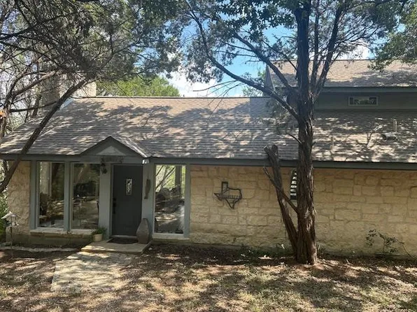 10903 Lakeside Dr, Leander, TX 78645