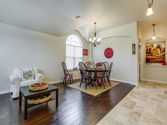4th image of 8609 Shakespeare Ln