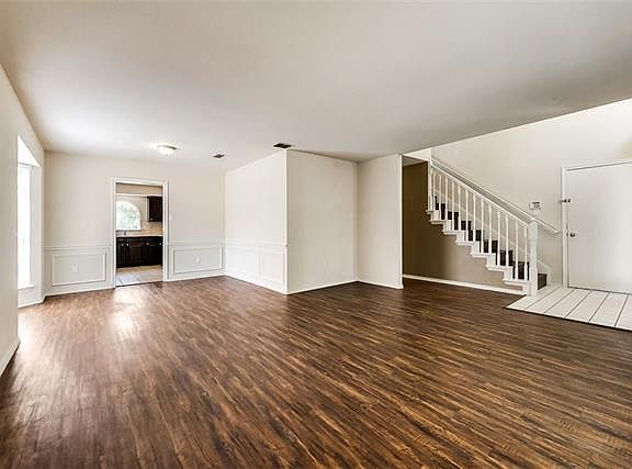 5th image of 7609 Bryce Canyon Dr W