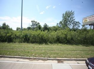 1600 S Roselle Rd, Roselle, IL 60172