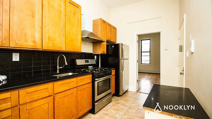 Rented by Nooklyn NYC LLC | media 11