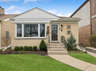 7343 W Howard St, Chicago, IL