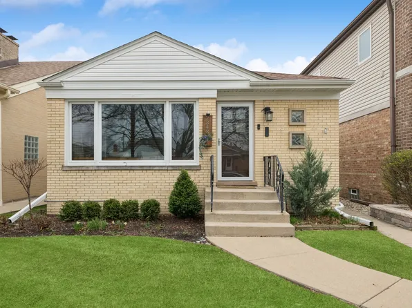 7343 W Howard St, Chicago, IL 60631