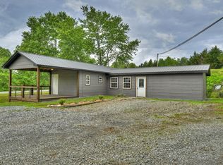 31 Big Poplar Trl, Blue Ridge, GA 30513