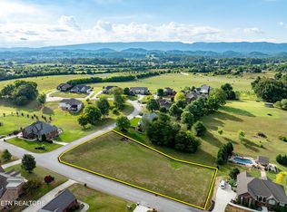 21 Woodland St, Maryville, TN 37801