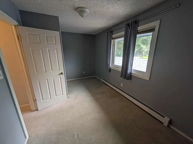 1704 Springmeadows Ct #B — Photo 16