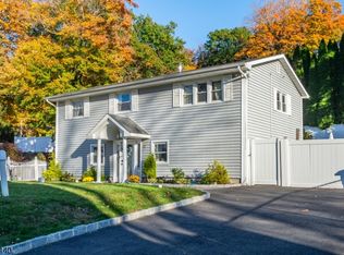 27 Alabama Ave, Jefferson Twp., NJ 07849